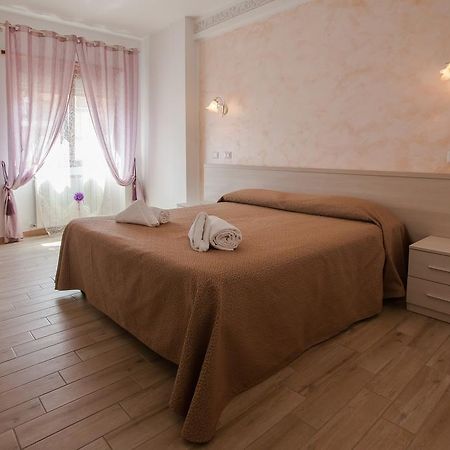 Carillon Apartment Civitavecchia Exterior photo