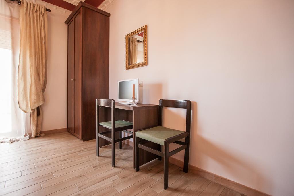 Carillon Apartment Civitavecchia Exterior photo